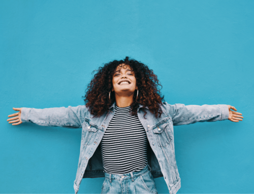Build Self Esteem with These Practical Hints & Tips (The Self Esteem Series)